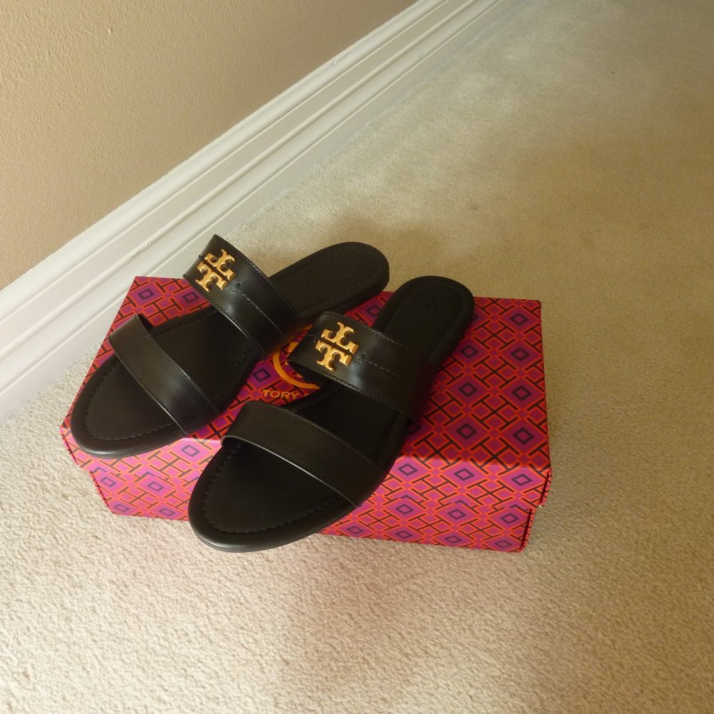 Tory Burch 'Everly' Black Leather 2-Band Logo-T Sandals (New in Box) - Sz. 8B